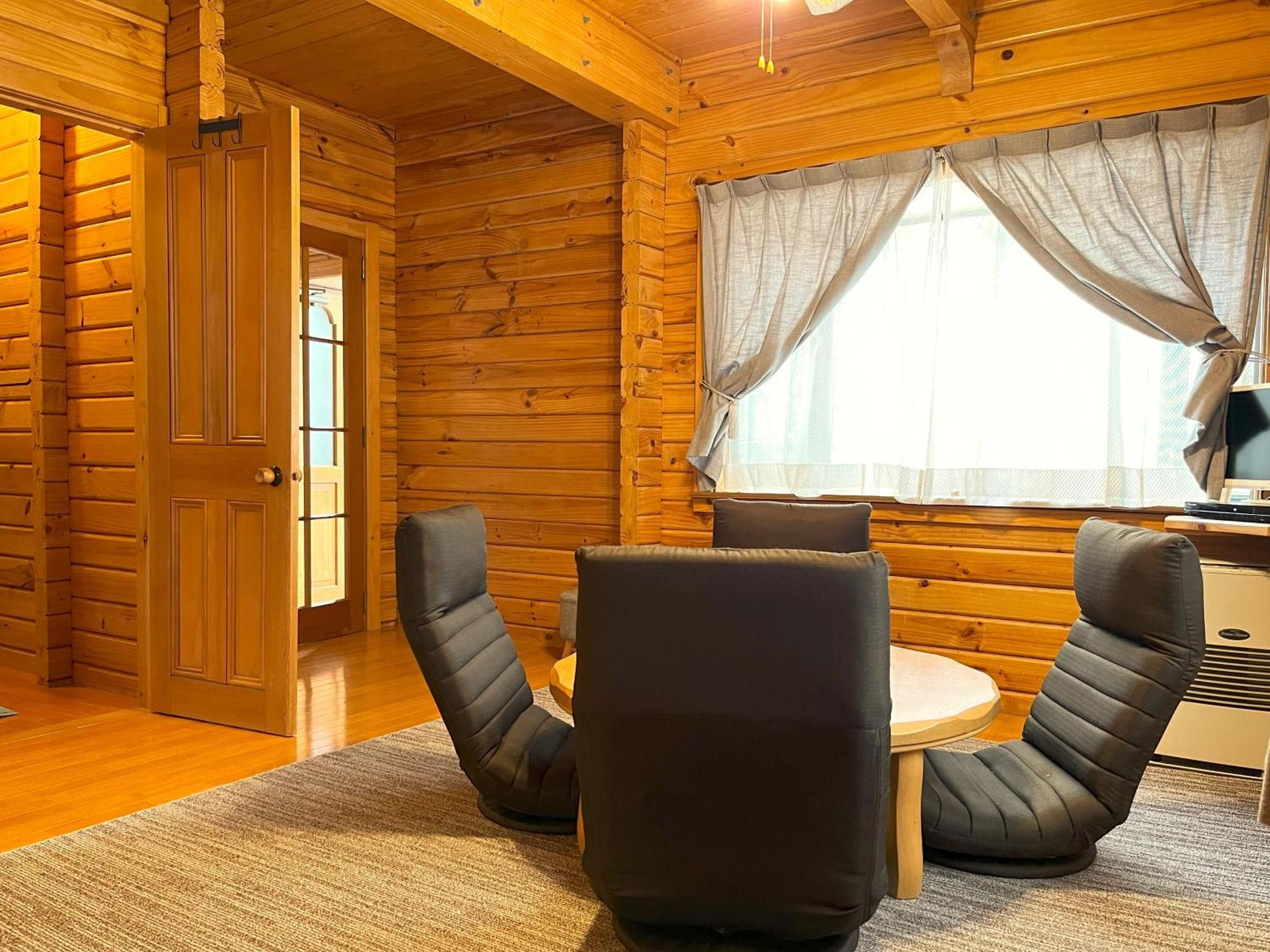 Log Cottage Epoch Hakuba Buitenkant foto